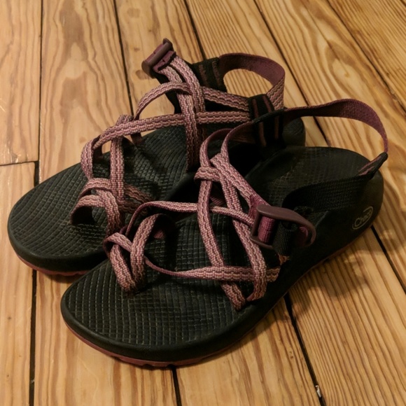Chaco Shoes - Chaco handles